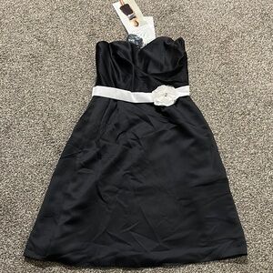 B2 JASMINE bridal dress.poly satin black NWT